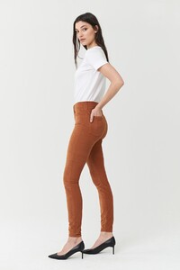 3x1-Kaia-Skinny-Velvet-Jean-Russet-side.jpg