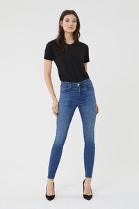 3x1_Channel_Seam_Skinny_Jean_Annora_front.jpg