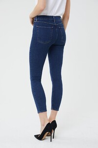 3x1_W3_High_Rise_Skinny_Crop_Jean_Clio_back.jpg