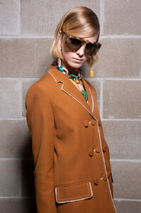 409252687_Ports1961Spring2020BackstageeBGKQw92eiCx.thumb.jpg.efe60fb55ca0debc25565256d735ec7f.jpg