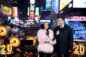        hou020120BZNimage9.jpg