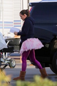       jen090120BZNimage106.jpg