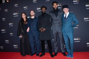       exa160120BZNimage114.jpg