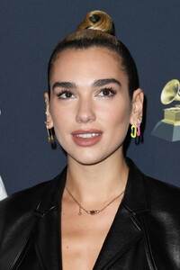 Dua+Lipa+Pre+GRAMMY+Gala+GRAMMY+Salute+Industry+zgOMPnQhHx7x.jpg