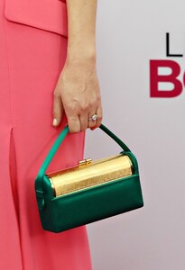 byr080120BZNimage62.jpg