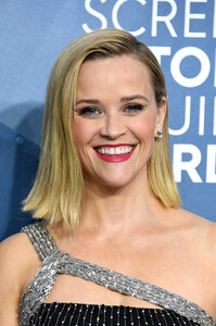 Reese+Witherspoon+26th+Annual+Screen+Actors+eKHmV2ISwo8x.jpg