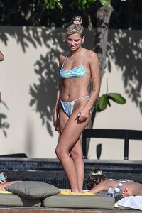       dua040120BZNimage135.jpg