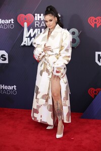 65911707_kehlani-2018-iheartradio-music-awards-in-inglewood-8.thumb.jpg.ab008d1f9c2aac9b32305bb4e3e2f724.jpg