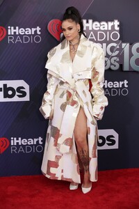 65911713_kehlani-2018-iheartradio-music-awards-in-inglewood-9.thumb.jpg.d3d90c90d4325e22900c4daf68cb1d71.jpg