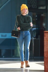      hou130120BZNimage119.jpg