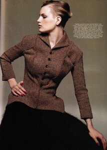 PIPOCA - Harper's Bazaar US (August 1999) - Tweed - 008.jpg