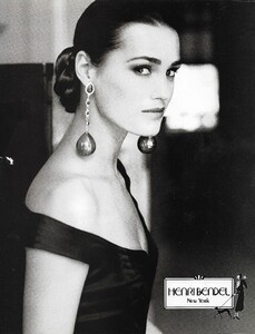 henri bendel 1990 4 by patrick demarchelier.jpg