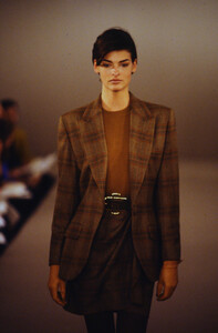 74069941_calvin-klein-fw-1990(6).thumb.jpg.8c4ad3910a5efdcf356fdc4e277ac567.jpg