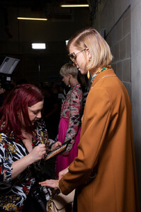 764995595_Ports1961Spring2020BackstagelLBoXUMjyvDx.thumb.jpg.9c86cd239699e9e7217f38987fb12b93.jpg