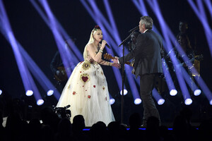 Gwen+Stefani+62nd+Annual+GRAMMY+Awards+Show+JTcB1m_v-Y6x.jpg