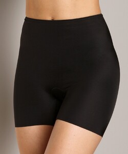 SPANX Slimplicity - Girl Short Black3.jpg