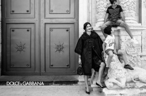 Dolce-Gabbana-Spring-Summer-2020-Campaign04 (1).jpg