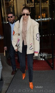        gig220120BZNimage1004.jpg