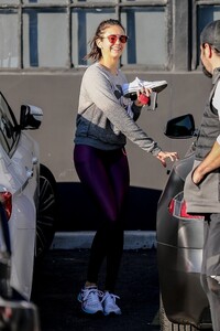      dob110120BZNimage114.jpg