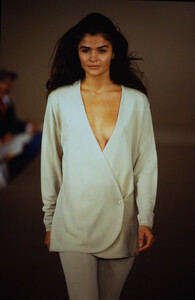 883174582_calvin-klein-ss-1991(6).thumb.jpg.191b0d0ea84541381978a8b62240c368.jpg