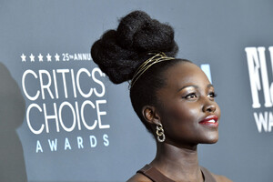 Lupita+Nyong+o+25th+Annual+Critics+Choice+9jpC66Sa2DUx.jpg