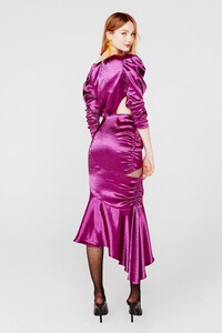 BOWIEMETALLICDRESS_ELECTRICPURPLE_2.thumb.jpg.38ef0ae6e5349b0f934d5bb5db5c56a6.jpg