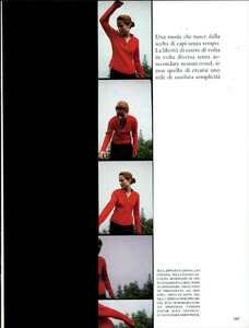 Borthwick_Vogue_Italia_August_1995_04.thumb.jpg.a66e1261030f2ba1857e4d7ae32552c9.jpg