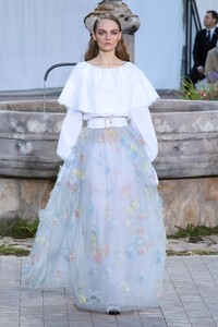 Chanel-Haute-Couture-SS20-Paris-2500-1579602450.jpg