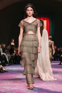 Dior-Haute-Couture-SS20-Paris-0458-1579532722.thumb.jpg.cfb0a11a1786c413fbc9087b5566e294.jpg