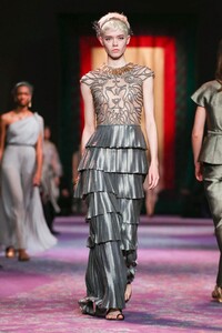 Dior-Haute-Couture-SS20-Paris-0531-1579532829.thumb.jpg.22d64ecdcdb0a8472983c85921f78c2a.jpg