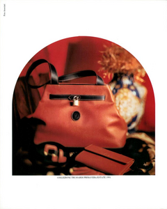 Gastel_Trussardi_Spring_Summer_1991_02.thumb.png.18ae3a8b6ec45f3ebd8880c443df0034.png