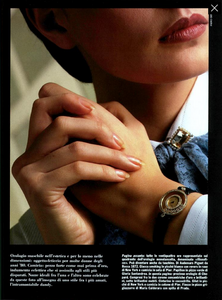 Gemelli_Vogue_Italia_March_1985_02.thumb.png.ff15ad4e8d9c0b4251800b71ecd3c09a.png