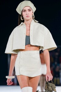 Jacquemus-Menswear-FW20-Paris-6449-1579370108.thumb.jpg.0454632d3f40d402f90ebf60cfd67330.jpg