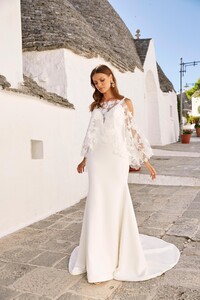 MORRISON-ML12364-WITH-DETACHABLE-MASEN-CAPE-C364-PLUNGING-NECK-WITH-SHOE-STRING-STRAPS-DEEP-V-BACK-CREPE-WEDDING-DRESS-MADI-LANE-BRIDAL1.thumb.jpg.16dc198dee10d0840872fea618d9fabf.jpg