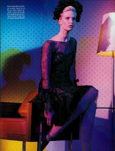Meisel_Vogue_Italia_August_1995_04.thumb.jpg.16bdfa1f606fbabf7fd53ea9ec9e824b.jpg