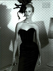 Meisel_Vogue_Italia_August_1995_06.thumb.jpg.340f84cbbe2b8f65ee19deec7b0a3d5f.jpg