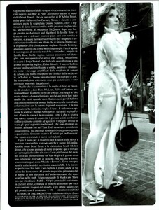 Pavesi_Vogue_Italia_August_1995_06.thumb.jpg.ccaabe5621ca5eed32285d15d2312003.jpg
