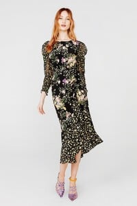 ROSSMIDIDRESS_OCTBOERFLORAL_1.thumb.jpg.008f63a0e692dc14e7c518c4da7a7ad5.jpg