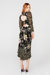 ROSSMIDIDRESS_OCTBOERFLORAL_2.thumb.jpg.1874c0c2935efb7e84fa528649a85aca.jpg