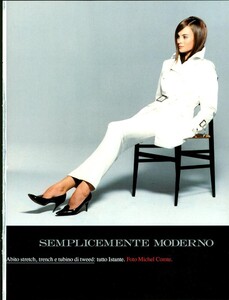 Semplicemente_Comte_Vogue_Italia_August_1995_02.thumb.jpg.b3aa5b75ca8215ee29ad2a4037642a8e.jpg