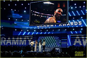 alicia-keys-kobe-bryant-tribute-grammys-2020-11.jpg