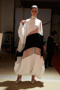 backstage-defile-stephane-rolland-printemps-ete-2020-paris-coulisses-59.thumb.jpg.9b3bd964bce6adf9392ab5dab0ba9526.jpg