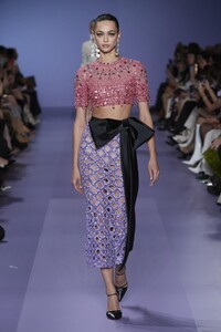 defile-georges-hobeika-printemps-ete-2020-paris-look-5.thumb.jpg.ff59bb83bf1d8b689a5a9aedec4814dd.jpg