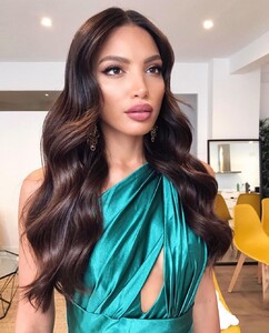 deneka_oksana_82458959_2718532621606434_812291909956761455_n.jpg