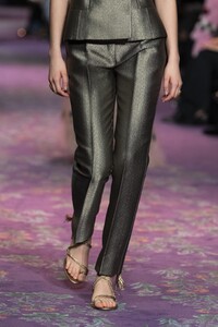 detail-defile-dior-printemps-ete-2020-paris-detail-102.thumb.jpg.30e70022d52ee5a6e33f4f105d1db120.jpg