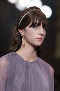 detail-defile-dior-printemps-ete-2020-paris-detail-114.thumb.jpg.76806bb04de92b2175fc2e5fe7ccf565.jpg