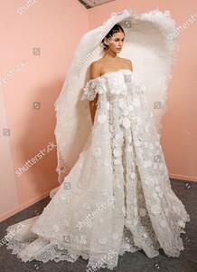 givenchy-show-backstage-spring-summer-2020-haute-couture-fashion-week-paris-france-shutterstock-editorial-10531210e.thumb.jpg.c1ba1674699a32f1305e2f76ae43b70d.jpg