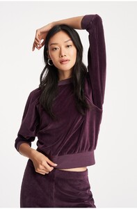 ias144-excl-merlot_00016.jpg