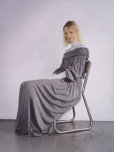 initiate-ludmila-dress-yves-saint-laurent-photography-duc-liao-styling-desiree-heiss-self-service-issue-10-spring-summer-1999-1448_o.thumb.jpg.334583f74cc3d8c39b6024b0c8f61294.jpg