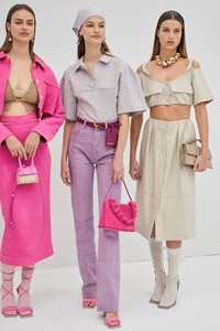 jacquemus-m-bks-v-rf20-6085.thumb.jpg.304a50bee397b04c7dbaf1af3e0302ee.jpg